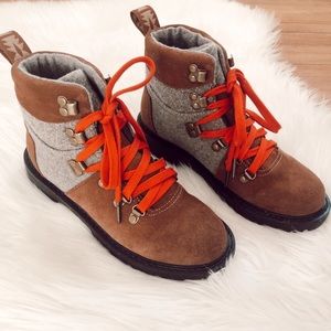TOM’s Women Boot Size 6 Summit Raw Hide Suede NEW